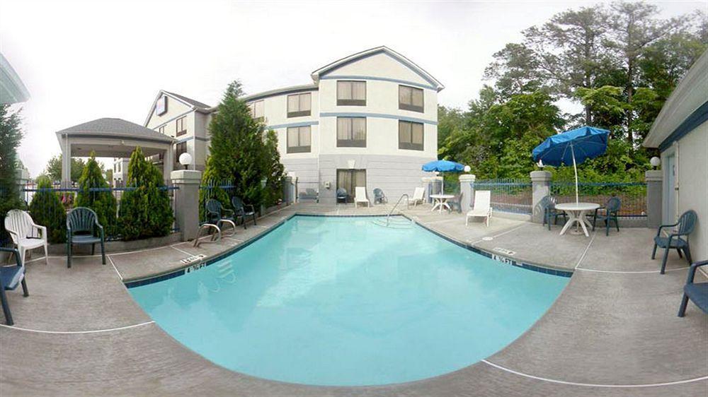 Comfort Inn & Suites Peachtree Corners Norcross Exterior photo