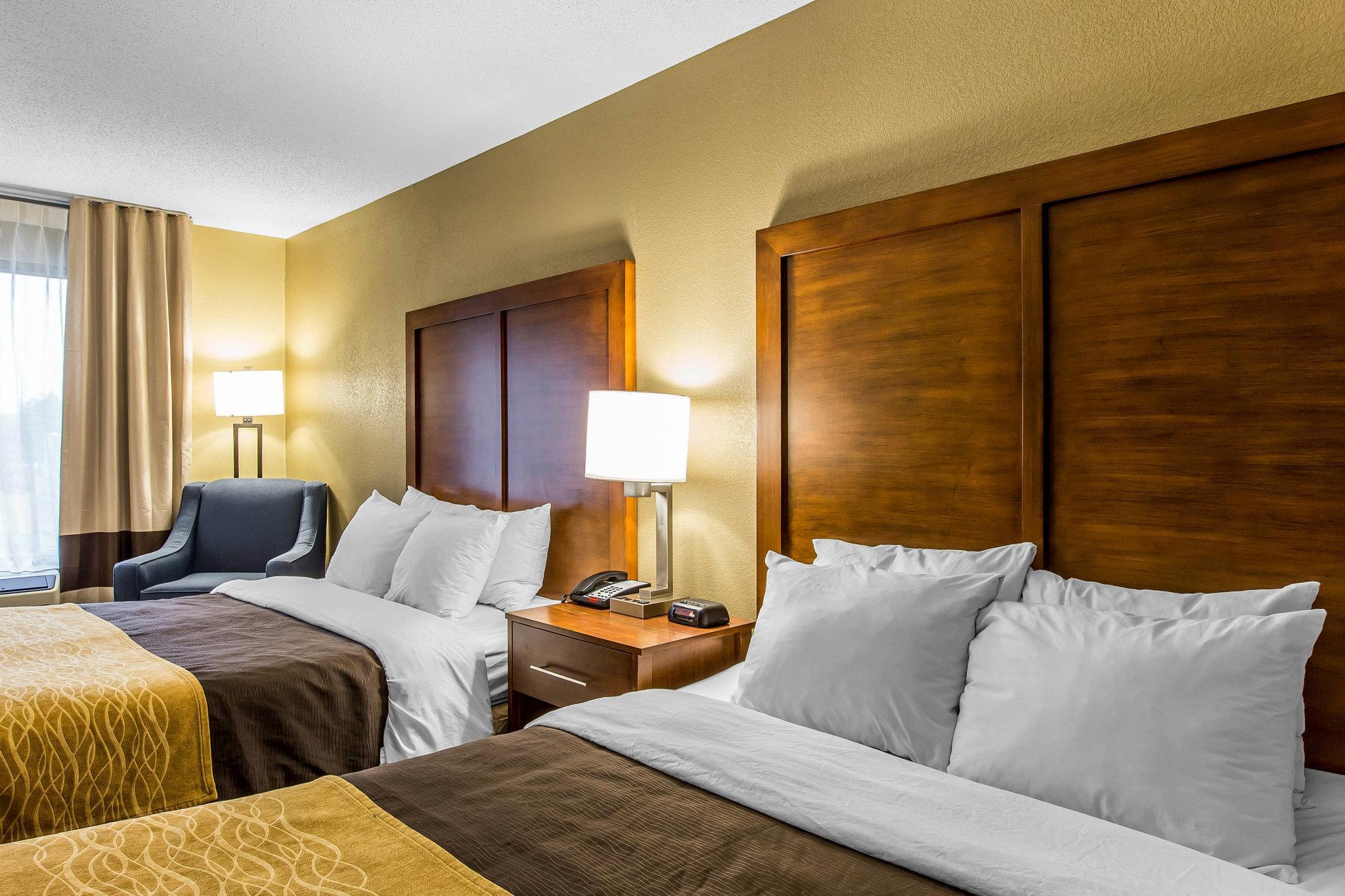 Comfort Inn & Suites Peachtree Corners Norcross Exterior photo