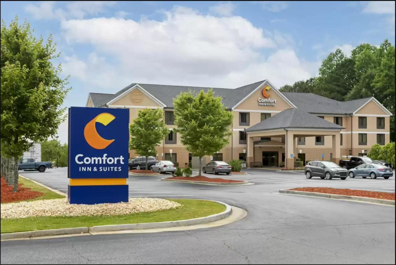 Comfort Inn & Suites Peachtree Corners Norcross Exterior photo